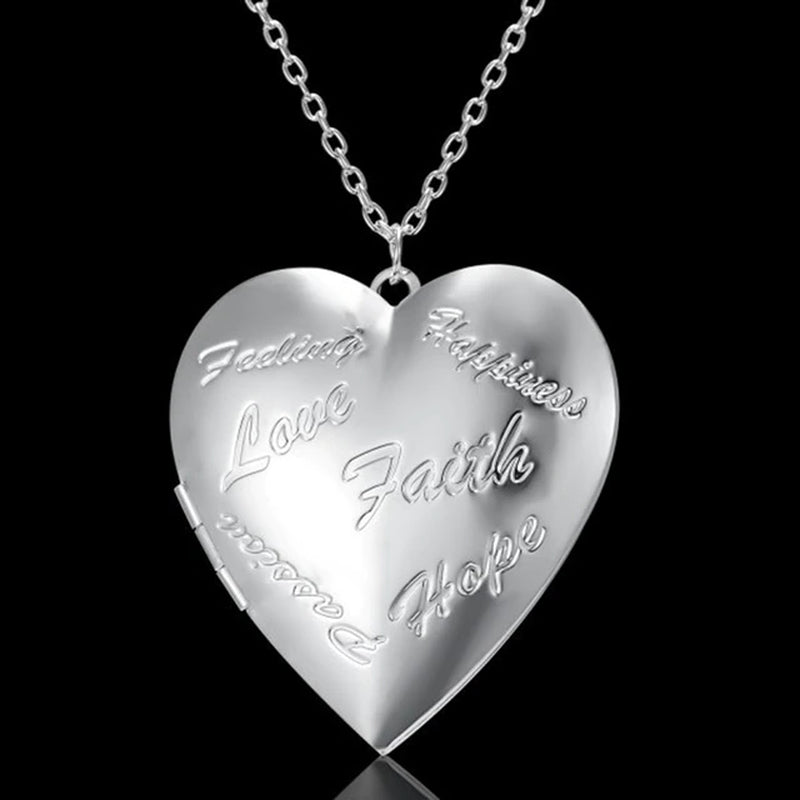 "Romantic Heart Locket Necklace - Cherish Special Moments with Your Loved Ones - Delicate Silver Chain - Captivating Valentine's Day or Family Gift"