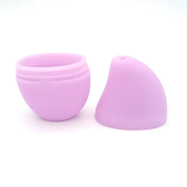 "Revitalize your Skin with our Silicone Ice Roller Cube Trays - Ultimate Face Massager for Acne Reduction, Pore Shrinkage, and Youthful Skin Care"